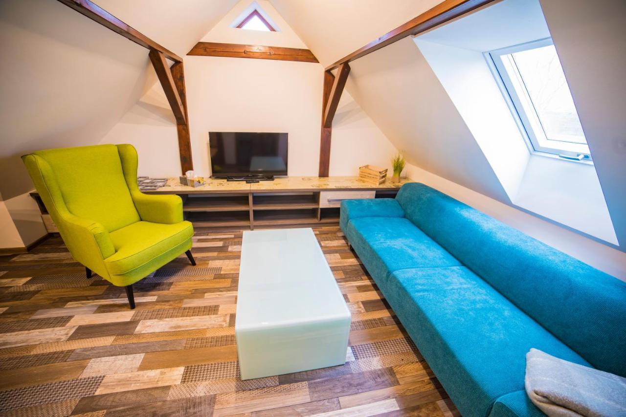 Apartman Dvorce Stráž nad Nežárkou Extérieur photo